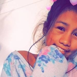 Meet your Posher, Eriza